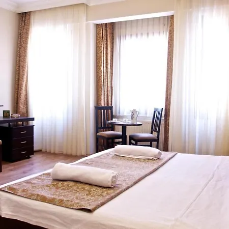 Adonis House Taksim İstanbul